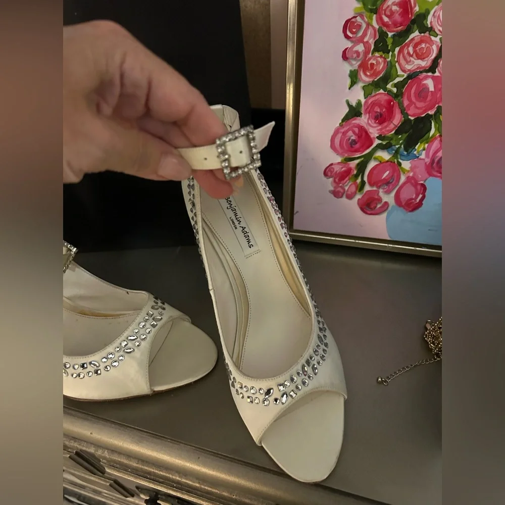 Benjamin Adams Carmen Bridal Wedding Wedge Shoes Ivory Duchess Silk 8 Rhinestone